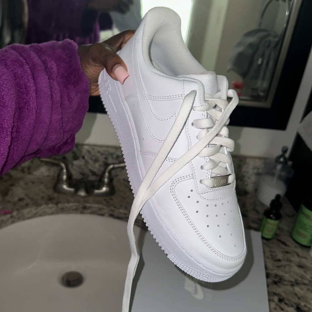 Brand New Never Worn Nike Air Force 1s White Size W8 M7
